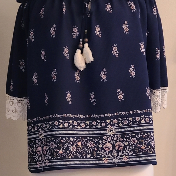 Altard state size S navy blue top - Picture 2 of 16